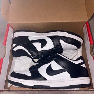 Nike panda dunks Sneakers
